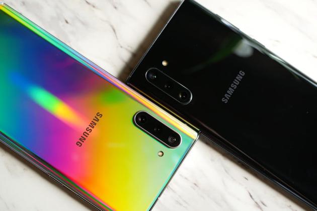 三星Note10和Note10+上手：關于它的所有細節
