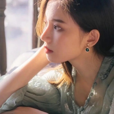 微信女生頭像優(yōu)雅好看 很有氣質(zhì)的女生頭像