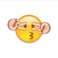 emoji和他的小伙伴搞笑表情 和我說話請投幣