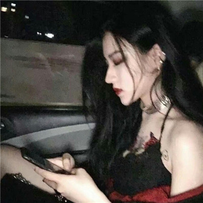 非主流2020女生超拽霸氣頭像 我明明在笑為什么眼睛濕了