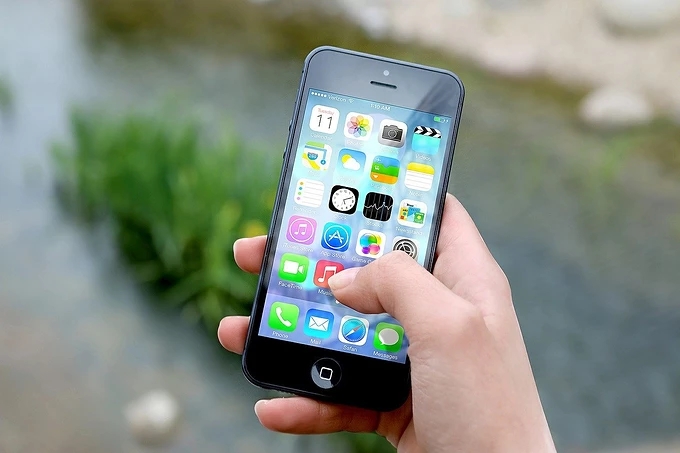 蘋果12充電發(fā)燙為什么 iPhone12充電發(fā)熱原因是什么