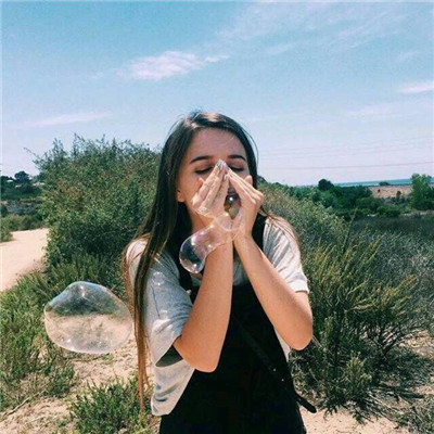 歐美范女生頭像超級(jí)酷2020 愿你有酒可喝有人可靠