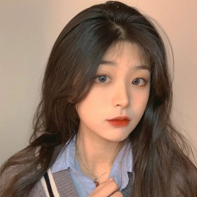 一組絕美女生氣質脫俗抖音頭像 某個人的出現而讓世界變的豐盈