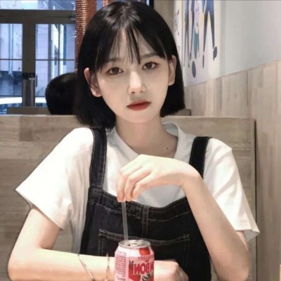 一組絕美女生氣質脫俗抖音頭像 某個人的出現而讓世界變的豐盈