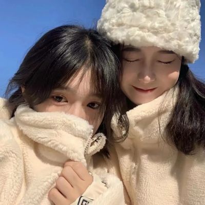 俏皮顏值超級高的姐妹頭像超級萌 是愛讓我們甘愿舟車勞頓來來往往
