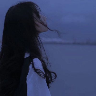 唯美又有點傷感的女生好看頭像 2022很有意境的喪系女頭合集
