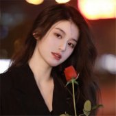 2022第一眼就吸引人的女生圖片 一看就心動(dòng)的超級(jí)美的小姐姐素材