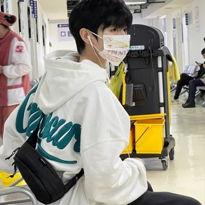 男生微信干凈頭像真人很成熟 全新氣質男頭合集最新版