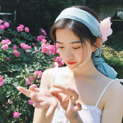 清冷中帶著艷麗的女頭好看 很高級的又很質感的女頭