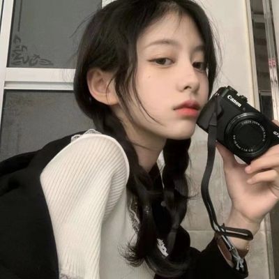 清冷中帶著艷麗的女頭好看 很高級的又很質感的女頭