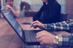 Linux從外到內剝開動態庫，一個簡單例子看懂Linux下的動態庫開發原理