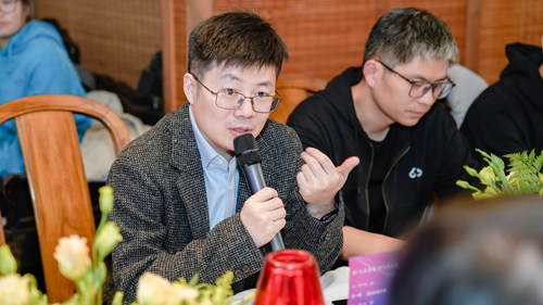 當大模型開啟人工智能未來十年，金山云憑全棧能力積極入局                 